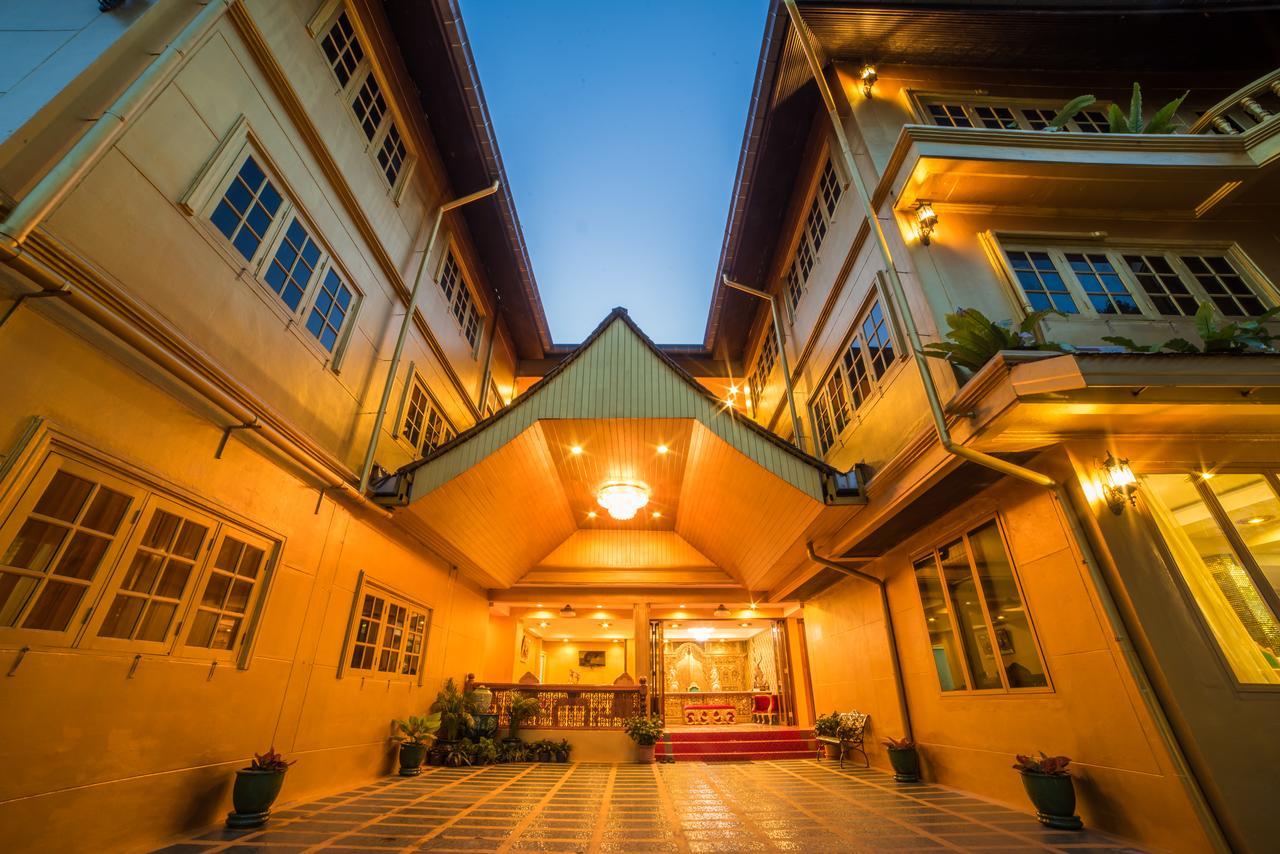 Nakaraj Princess Chiang Rai - Walking Street Extérieur photo